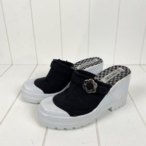 Y2K Vintage 90's Daisy Sneaker- Wedges